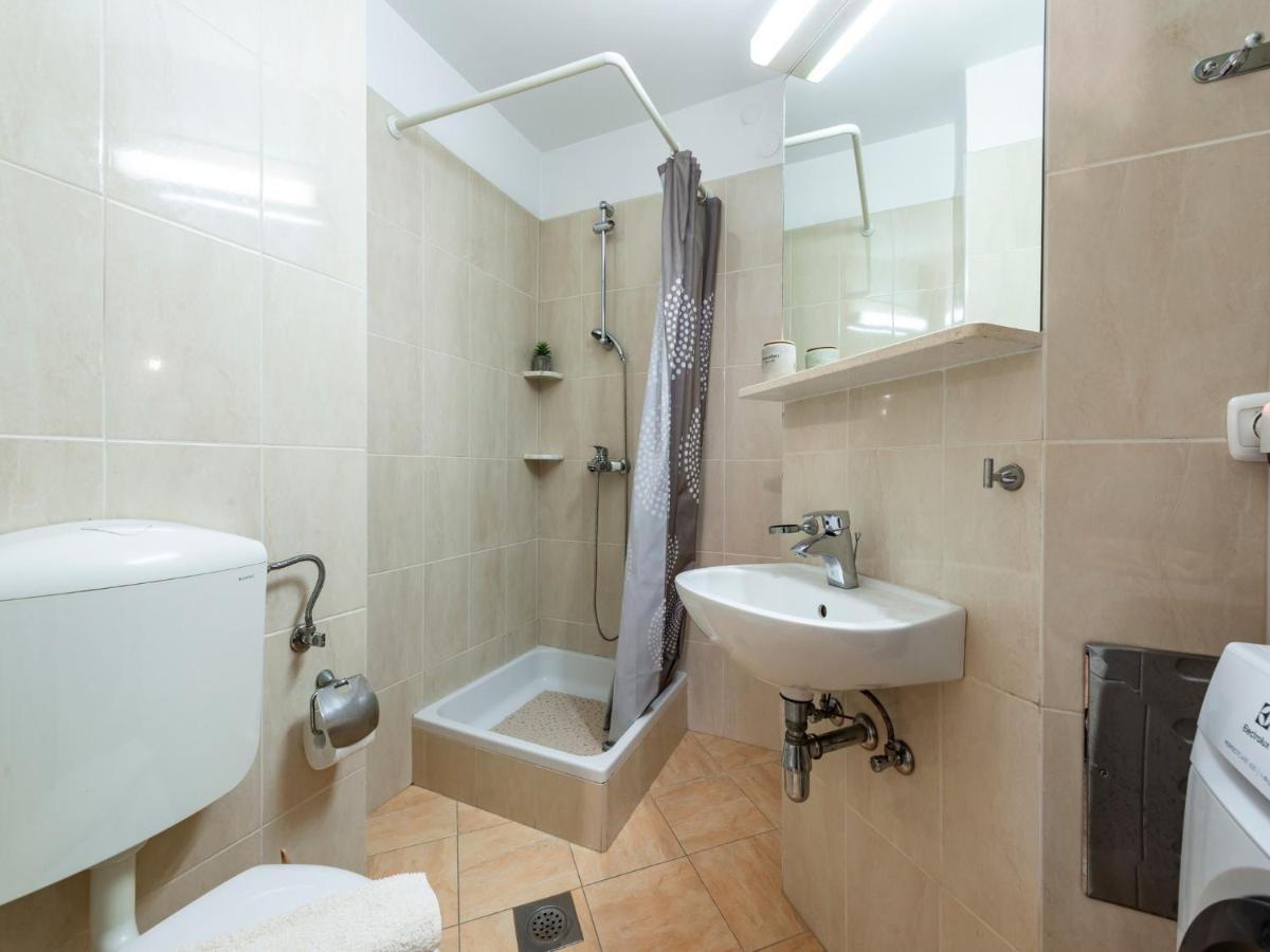 Green Terrace Apartment I ดูบรอฟนิก ภายนอก รูปภาพ