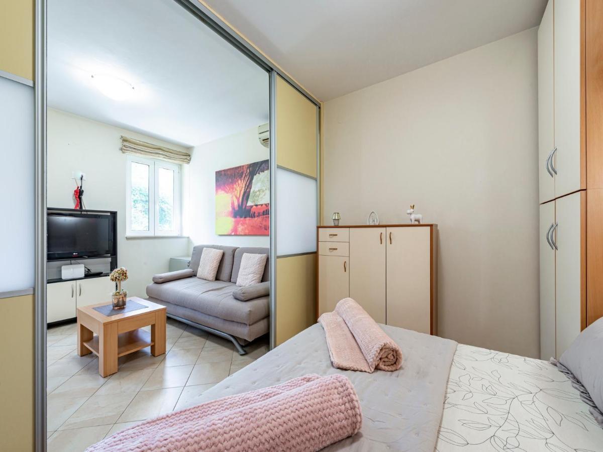 Green Terrace Apartment I ดูบรอฟนิก ภายนอก รูปภาพ